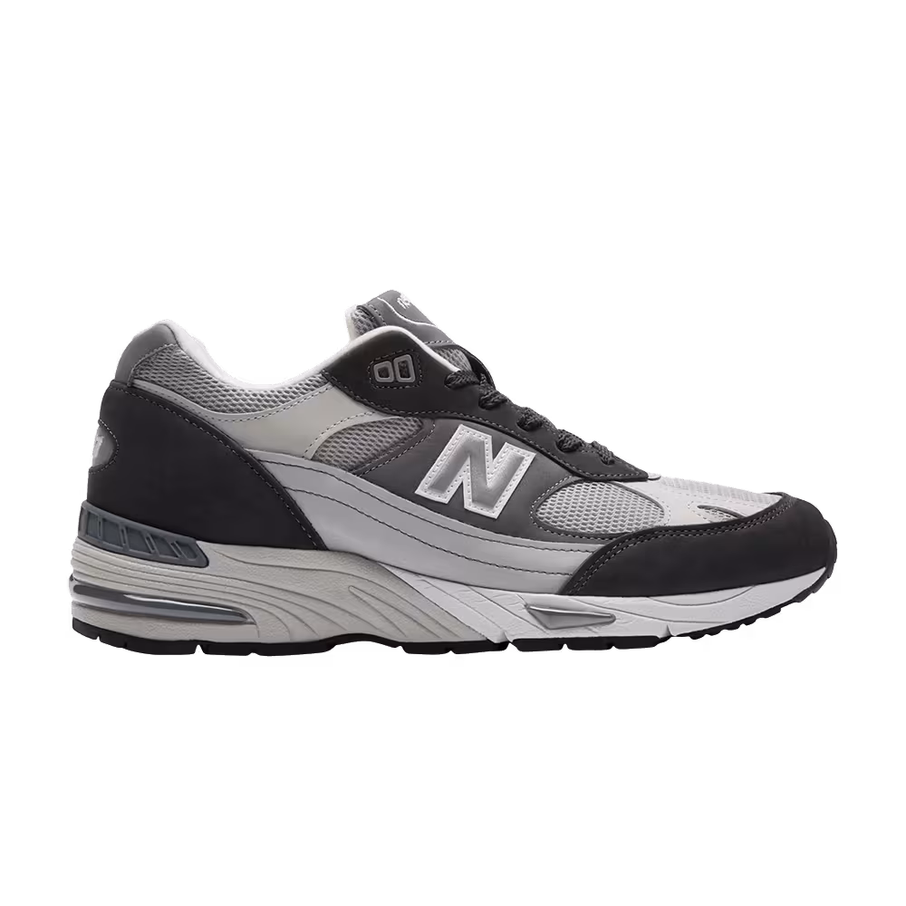 New Balance 991 Black Grey