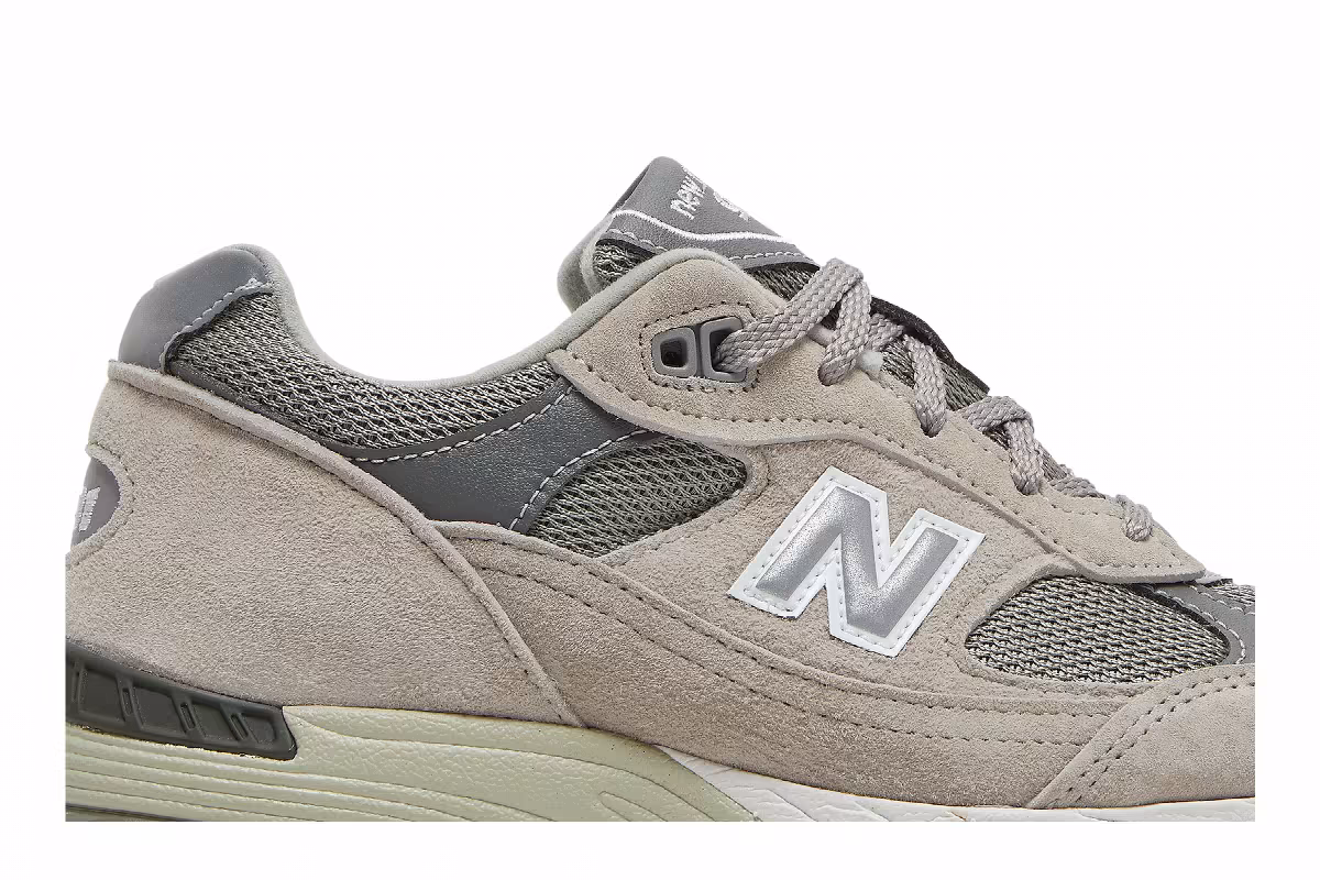 New Balance Women's 991 Made in England Grey, view 3
