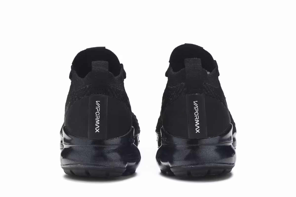 Nike Women's Air VaporMax Flyknit 3 Triple Black, view 7