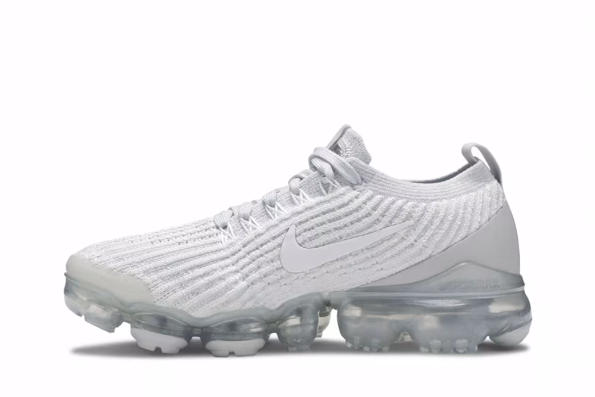 Nike Women's Air VaporMax Flyknit 3 Pure Platinum, view 4