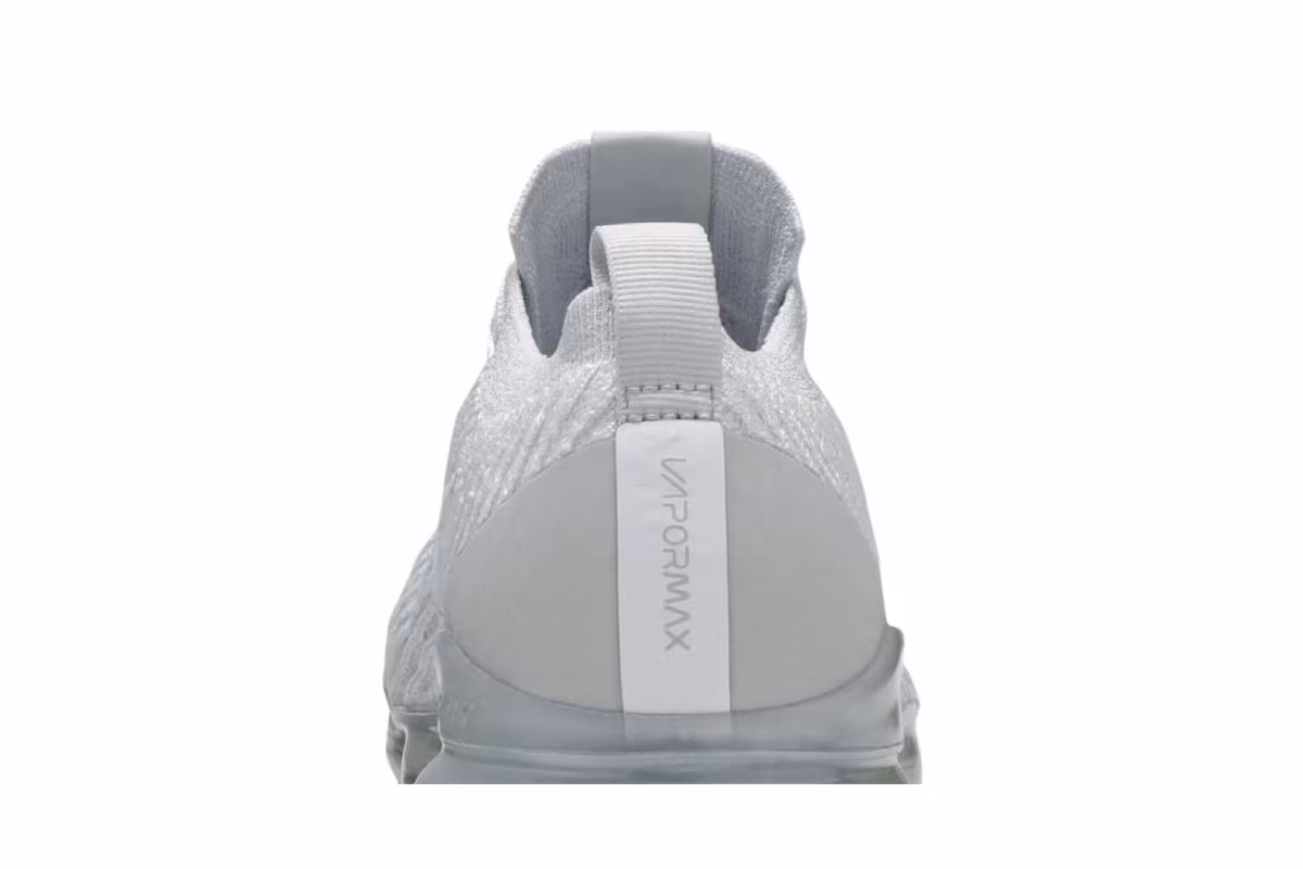 Nike Women's Air VaporMax Flyknit 3 Pure Platinum, view 8
