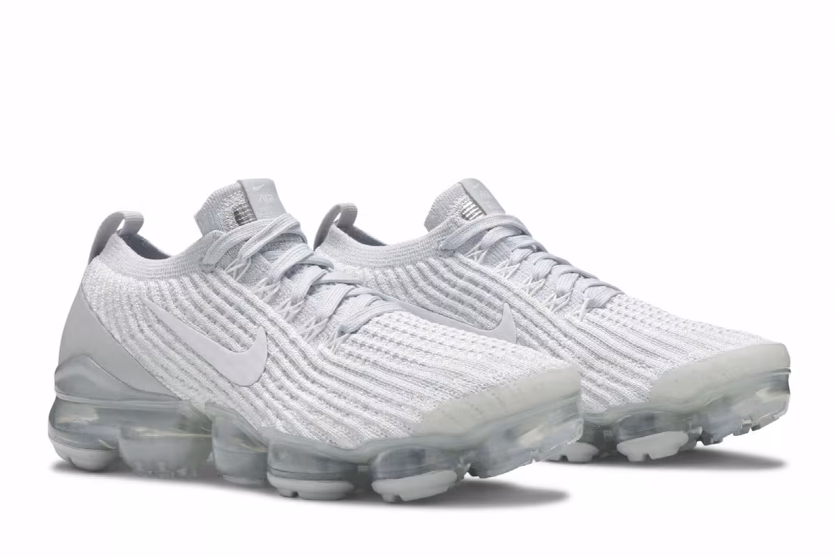 Nike Women's Air VaporMax Flyknit 3 Pure Platinum, view 9