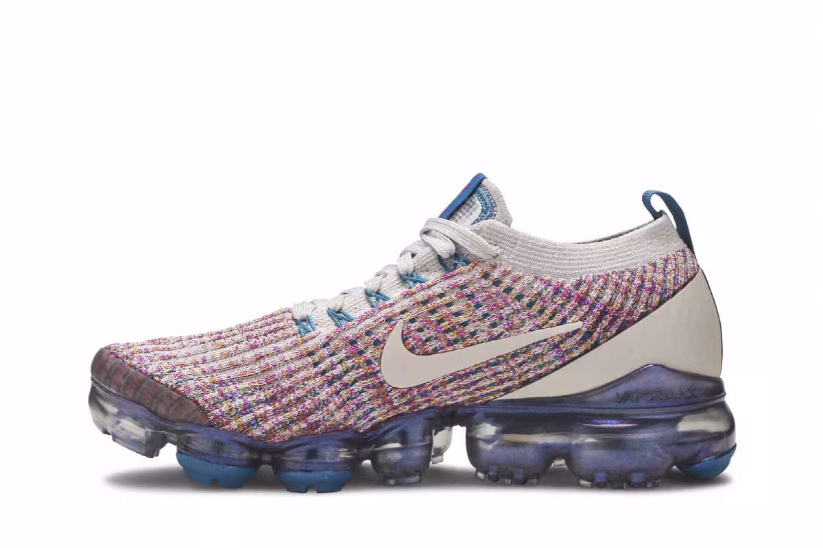 Nike Women's Air VaporMax Flyknit 3 Multi-Color, view 4