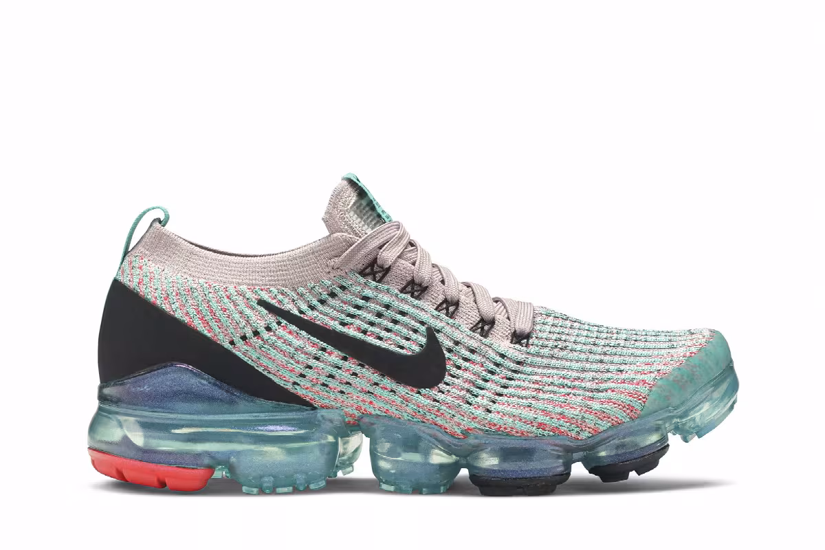 Nike Women's Air VaporMax Flyknit 3 South Beach, view 2