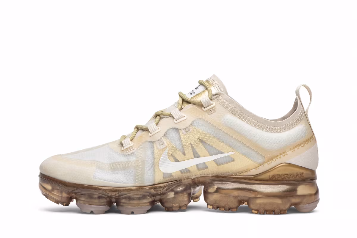 Nike Women's Air VaporMax 2019 White Gold, view 4