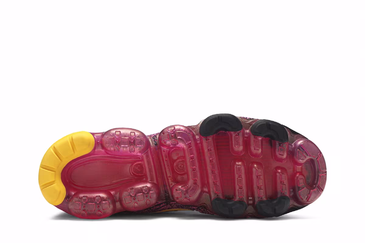 Nike Women's Air VaporMax Flyknit 3 Fuchsia Orange, view 5