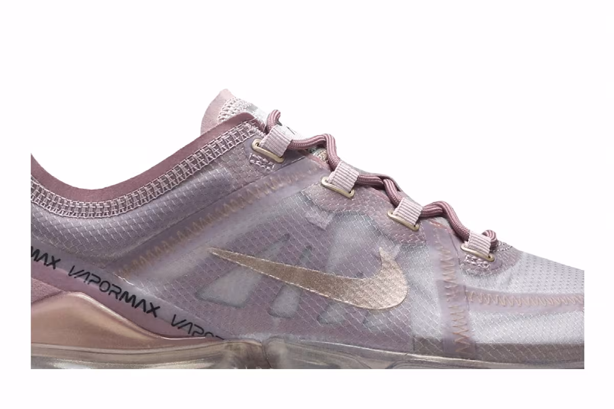 Nike Women's Air VaporMax 2019 Soft Pink, view 3
