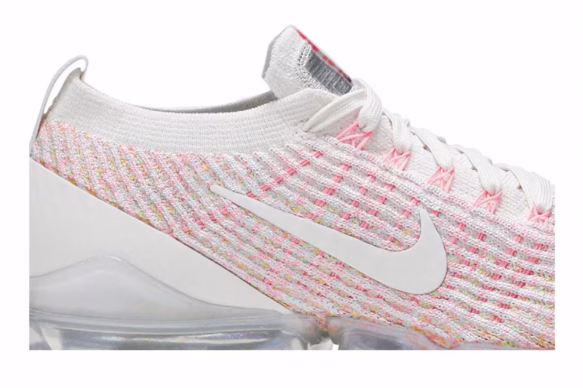 Nike Women's Air VaporMax Flyknit 3 Sunset Pulse, view 3