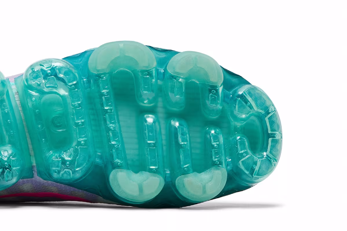 Nike Women's Air VaporMax 2019 South Beach, view 6