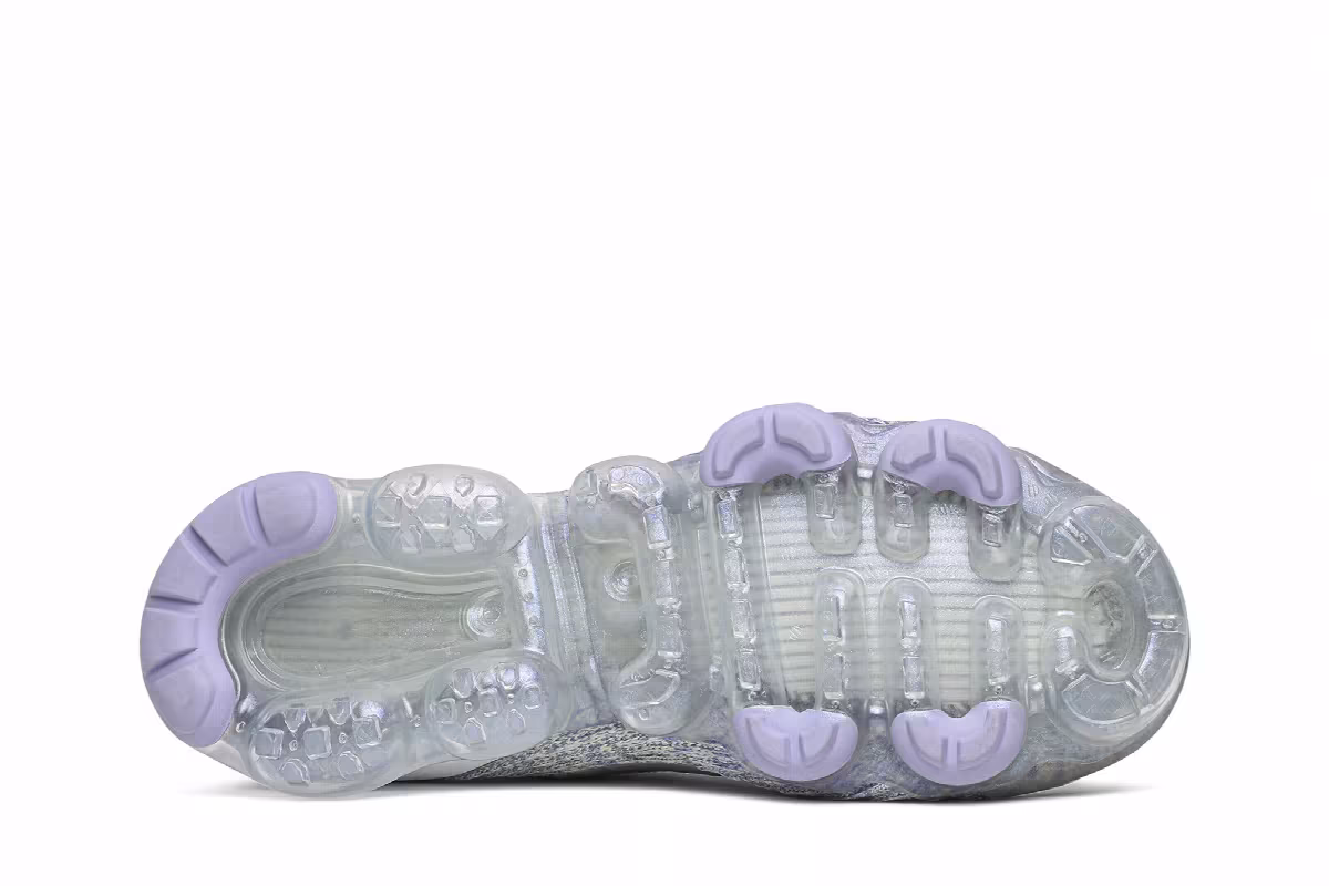 Nike Women's Air VaporMax Flyknit 3 Barely Volt, view 5
