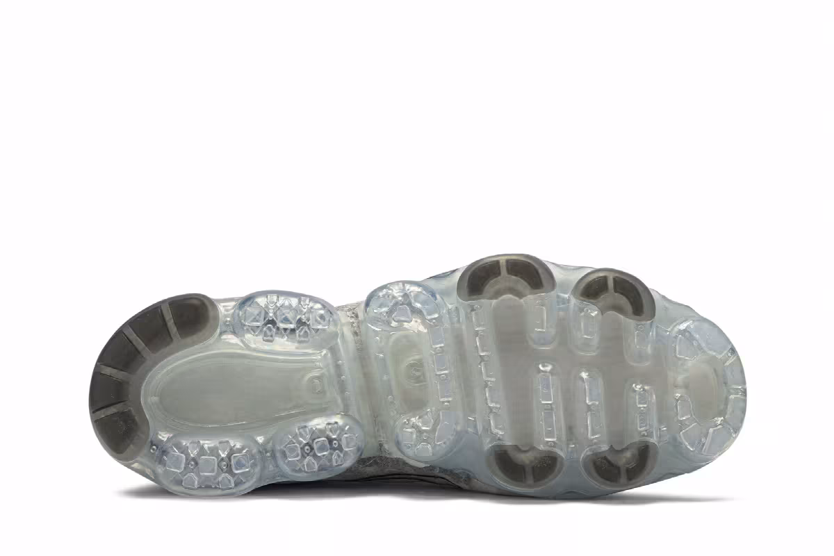 Nike Women's Air VaporMax 2019 Vast Grey, view 5