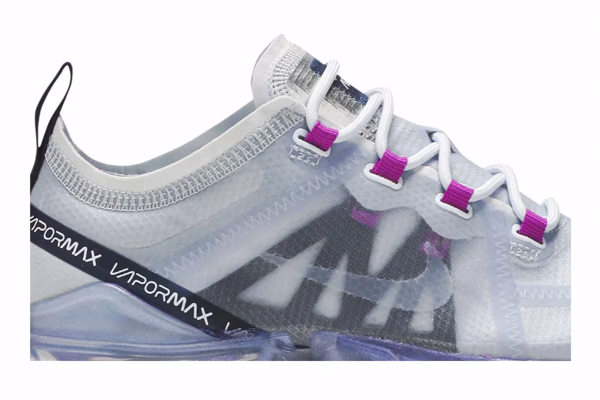 Nike Women's Air VaporMax 2019 Football Grey, view 3