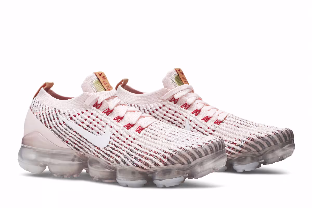 Nike Women's Air VaporMax Flyknit 3.0 Sunset Tint, view 9