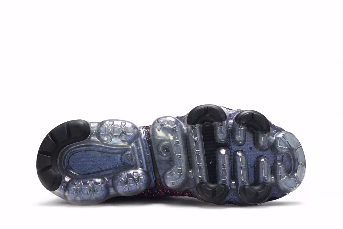 Nike Women's Air VaporMax Flyknit 3 Throwback Future, view 5