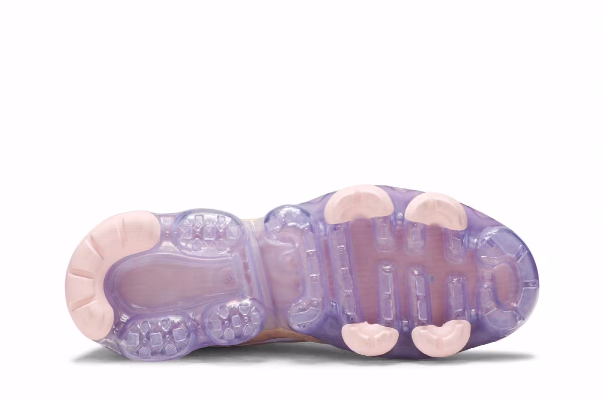 Nike Women's Air VaporMax 2019 Bleached Coral, view 5