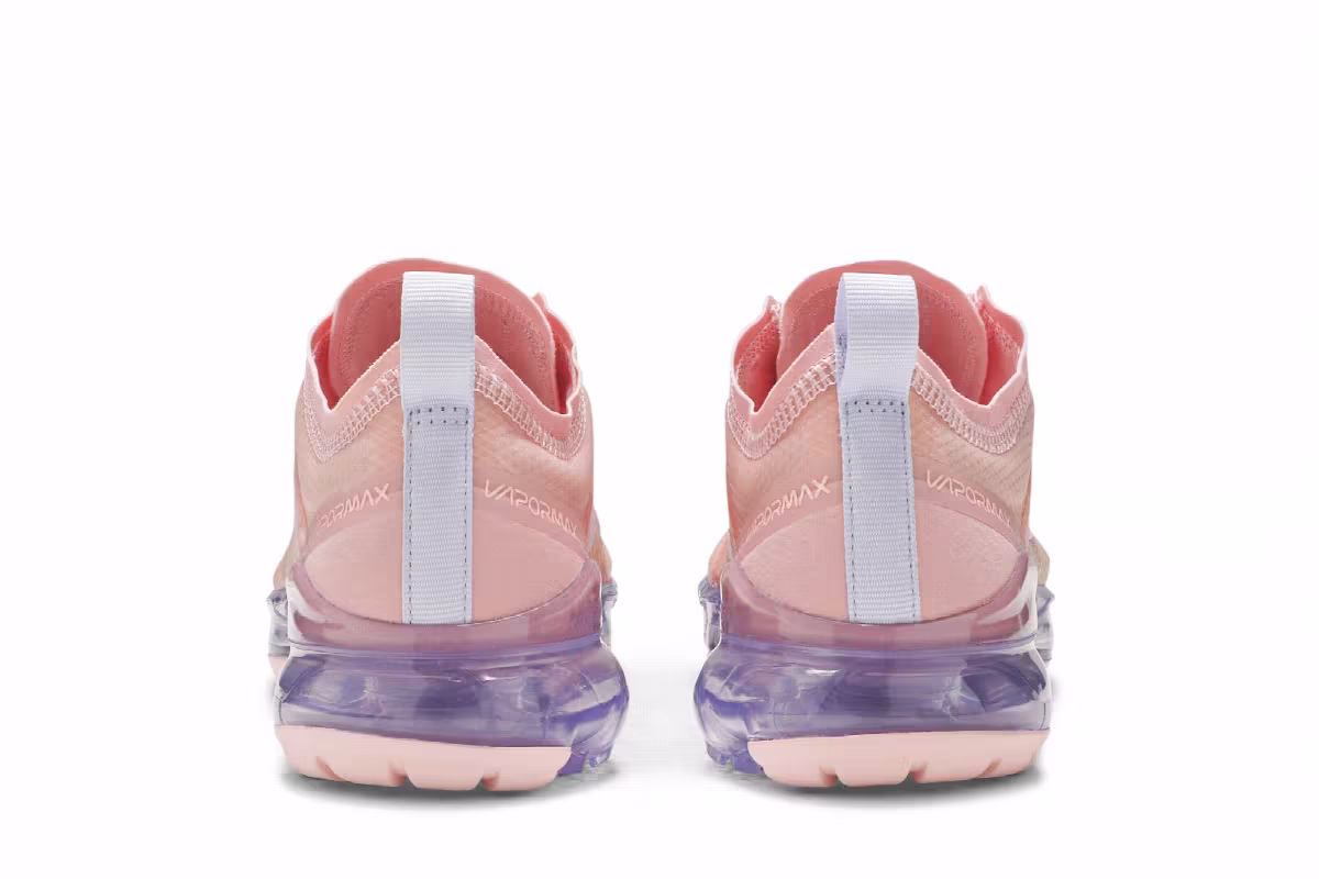 Nike Women's Air VaporMax 2019 Bleached Coral, view 7