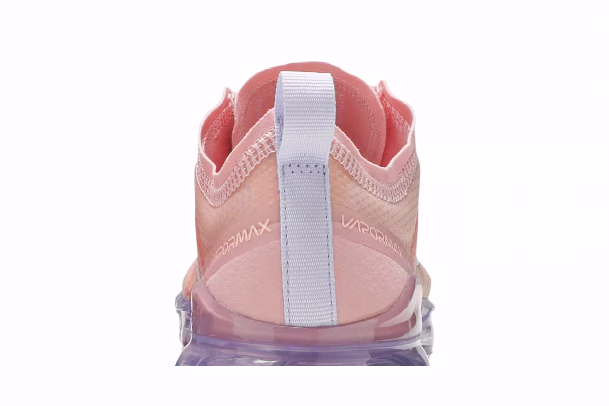 Nike Women's Air VaporMax 2019 Bleached Coral, view 8