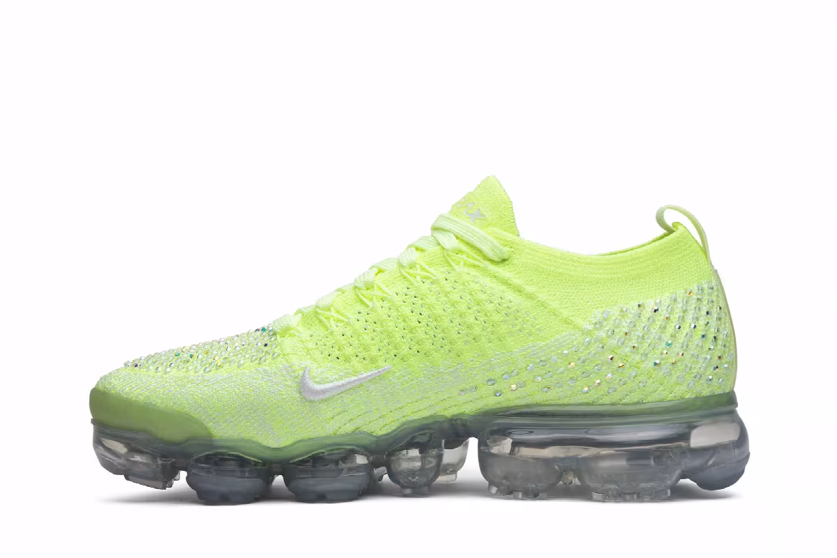 Swarovski x Nike Women's Air VaporMax 2.0 Flyknit Volt, view 4