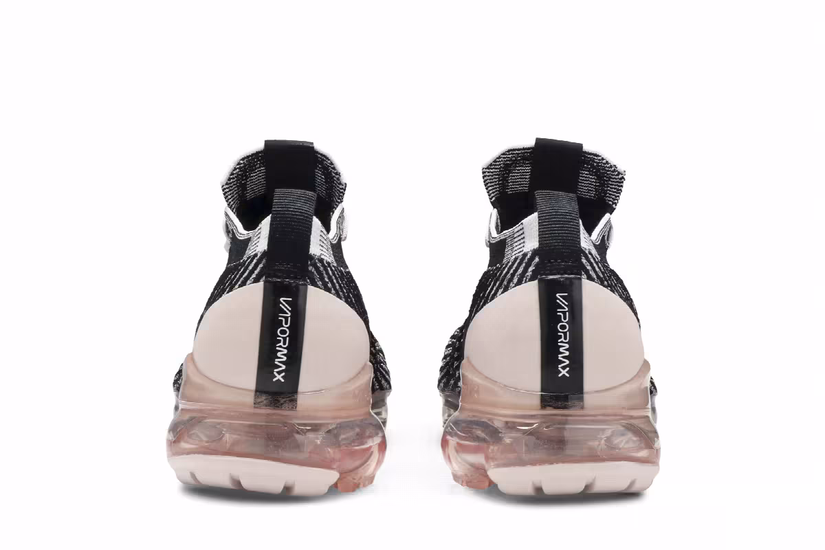 Nike Women's Air VaporMax 3.0 Pink Rose, view 7