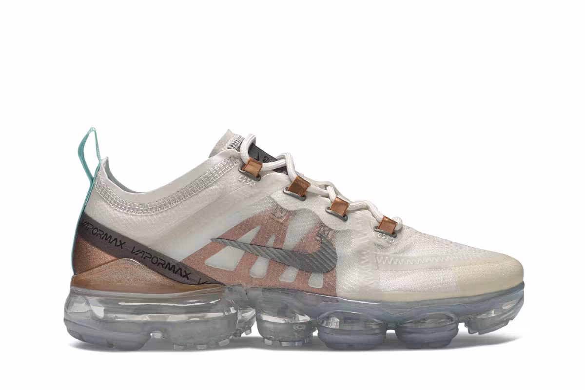 Nike Women's Air VaporMax 2019 SE Phantom Metallic Pewter, view 2