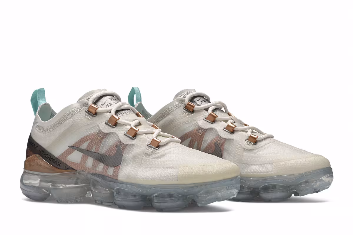 Nike Women's Air VaporMax 2019 SE Phantom Metallic Pewter, view 9