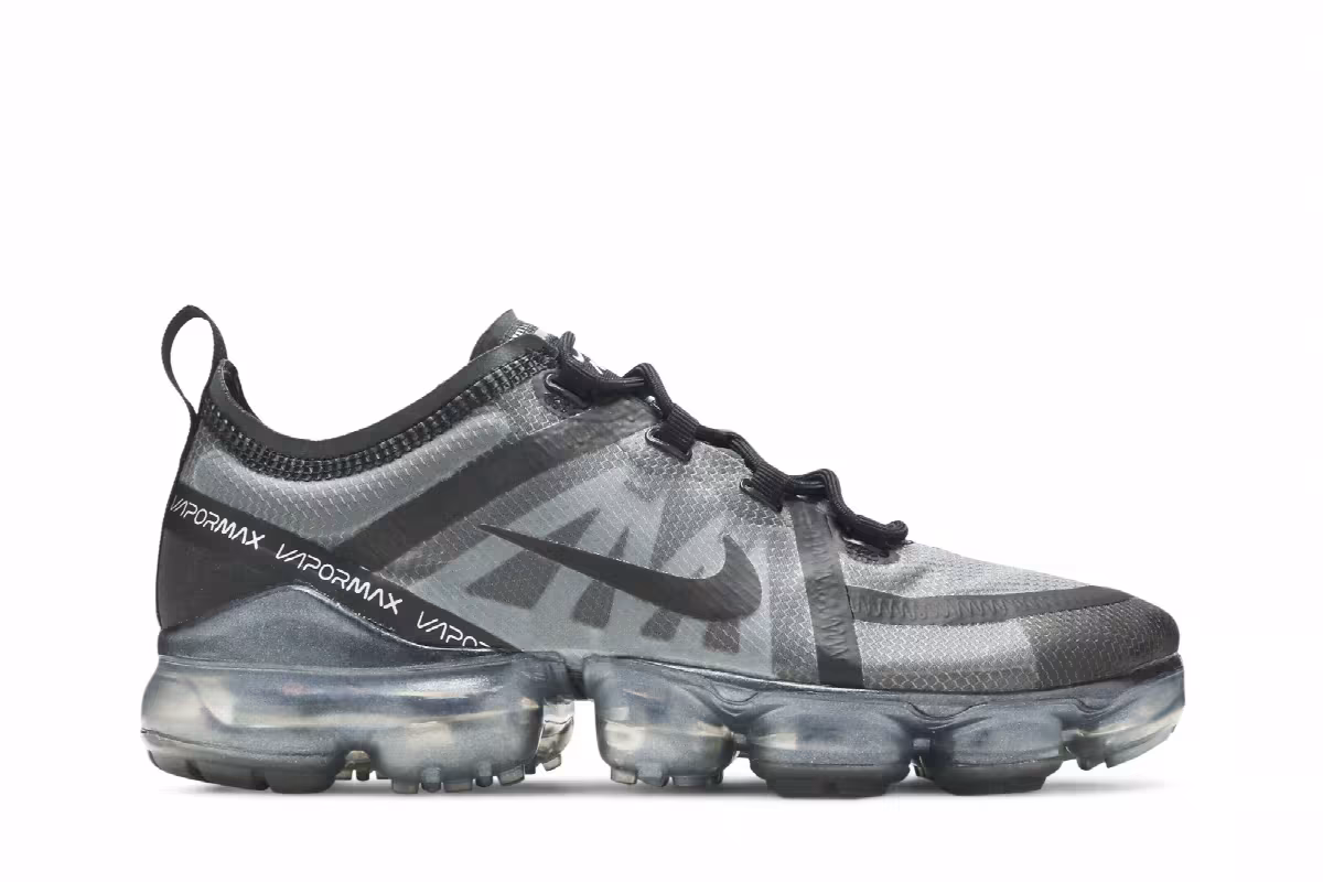 Nike Women's Air VaporMax 2019 Ghost Black, view 2
