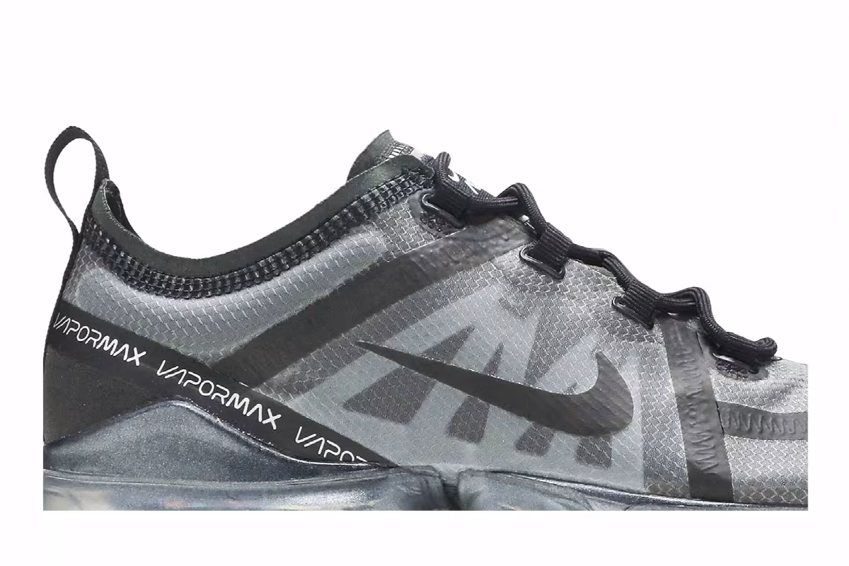 Nike Women's Air VaporMax 2019 Ghost Black, view 3