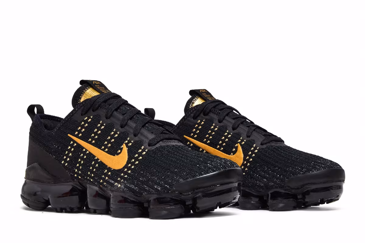 Nike Air VaporMax Flyknit 3 GS Black Gold, view 9