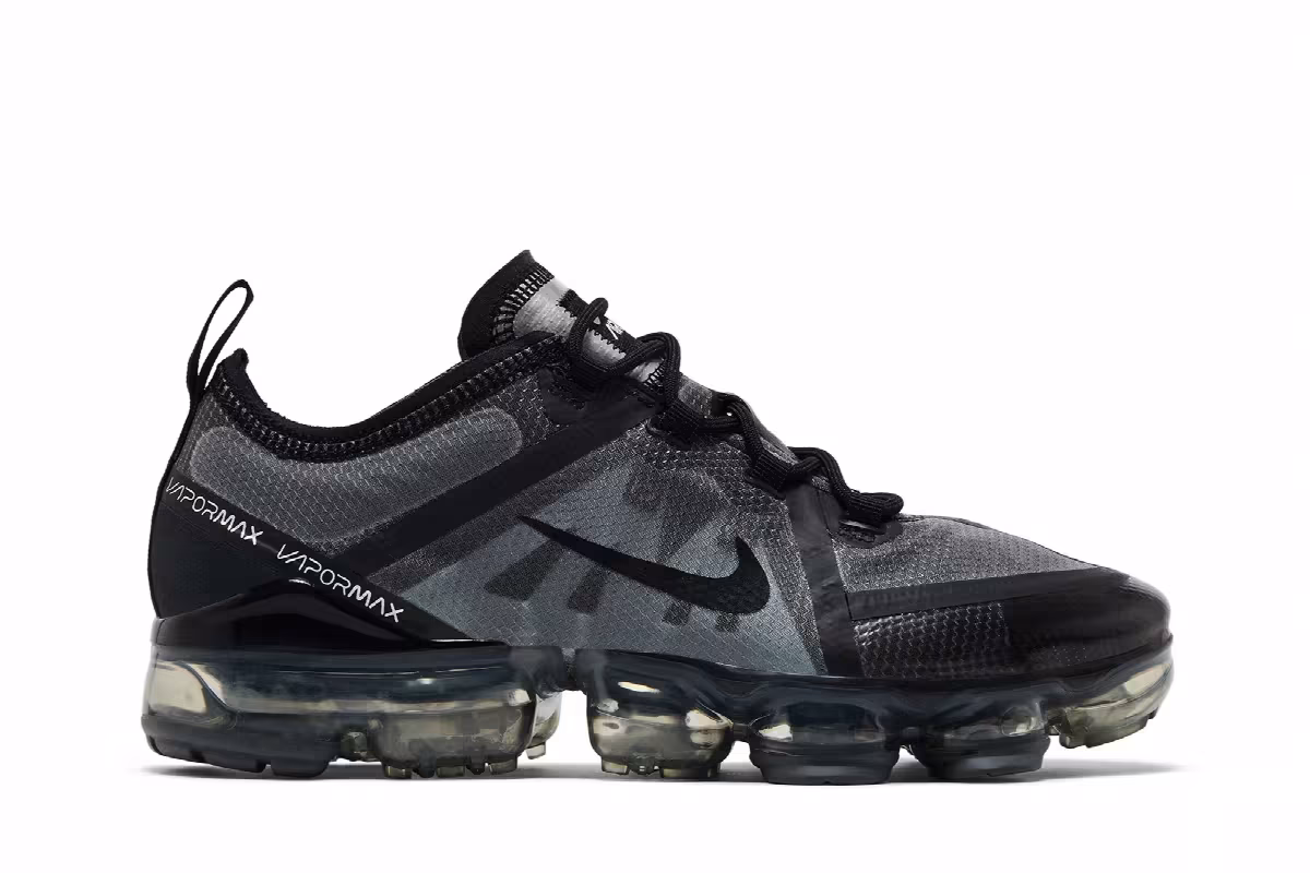 Nike Air VaporMax 2019 GS Ghost Black, view 2