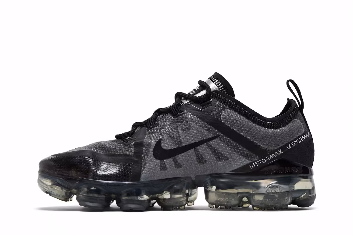 Nike Air VaporMax 2019 GS Ghost Black, view 4