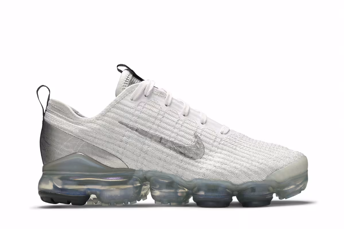 Nike Air VaporMax Flyknit 3 GS White Silver, view 2