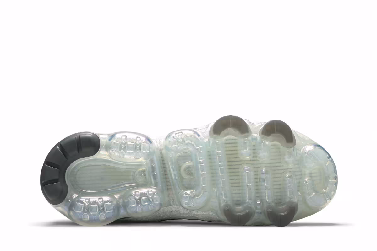 Nike Air VaporMax Flyknit 3 GS White Silver, view 5