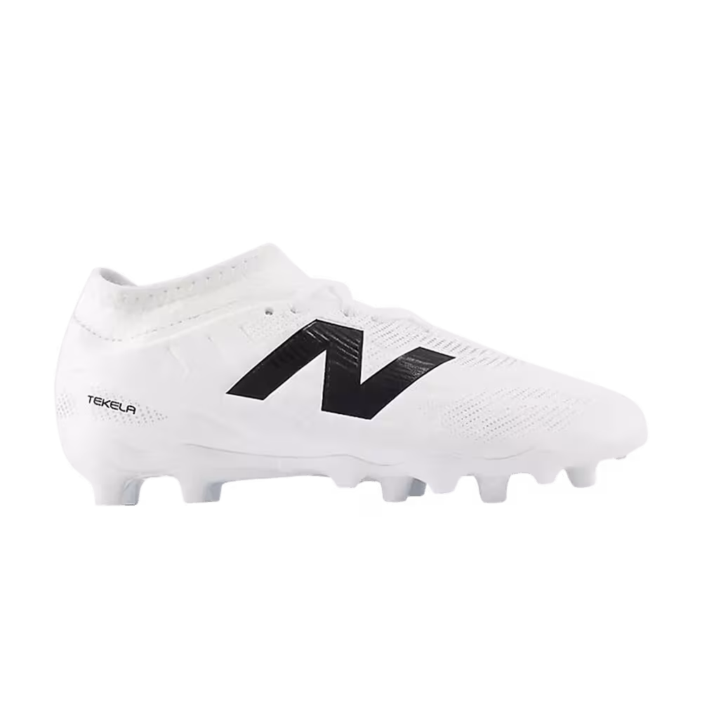 New Balance Tekela Laced FG V5 Big Kid Black White