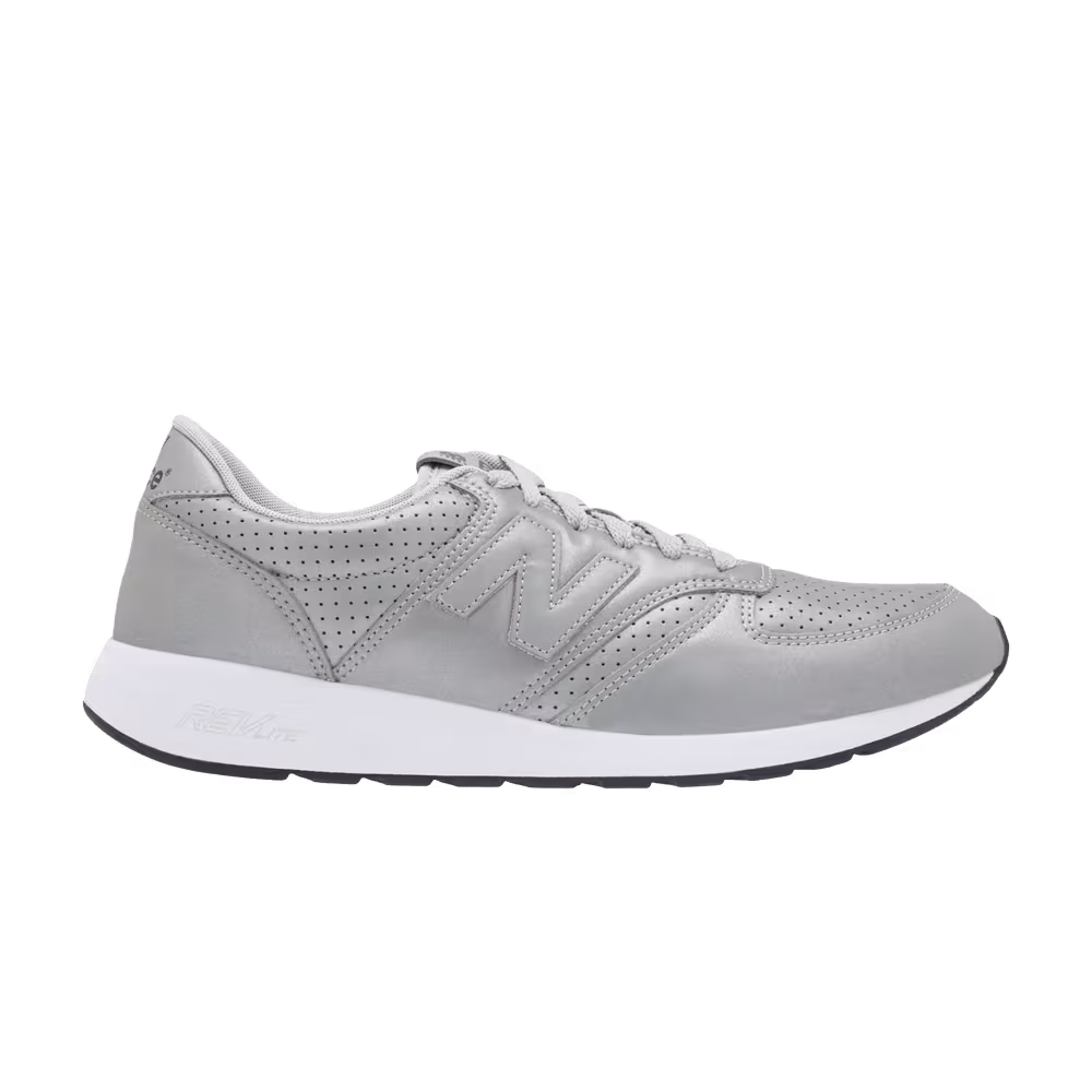 New Balance 420 Silver