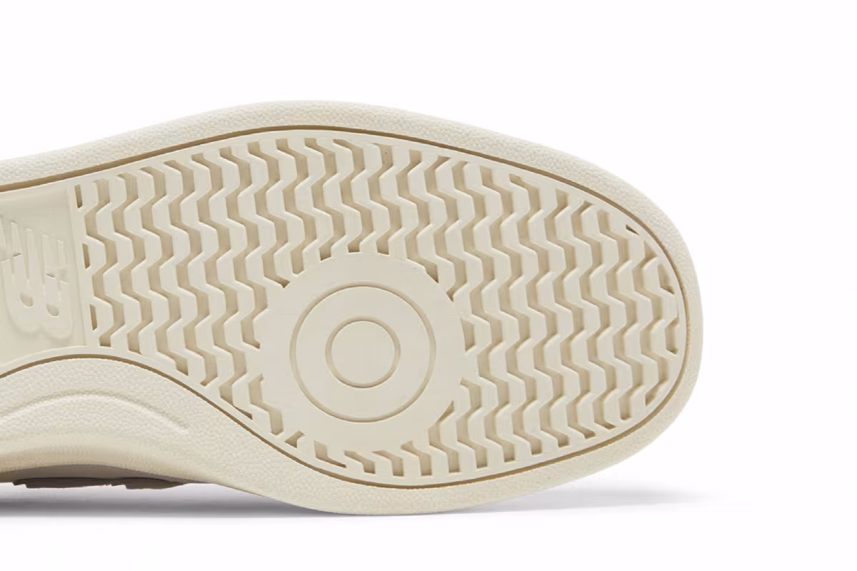 New Balance Women's 300 Grey Ivory, view 6