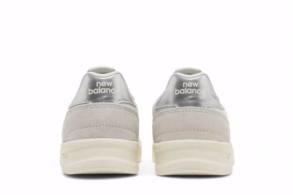 New Balance Women's 300 Grey Ivory, view 7