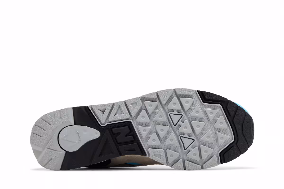New Balance CM1600 Elite Edition, view 5