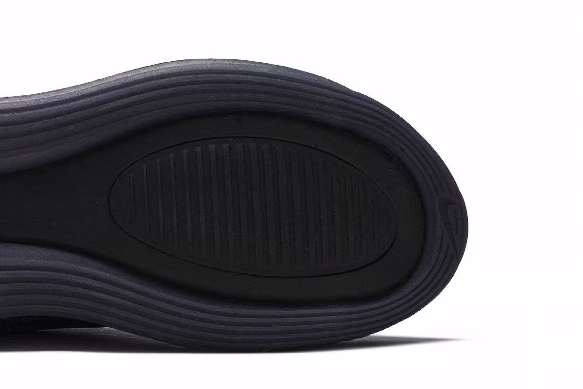 Nike Air Max 720 Triple Black, view 6