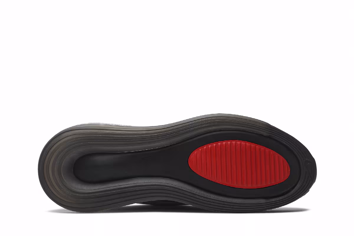 Undercover x Nike Air Max 720 Black, view 5