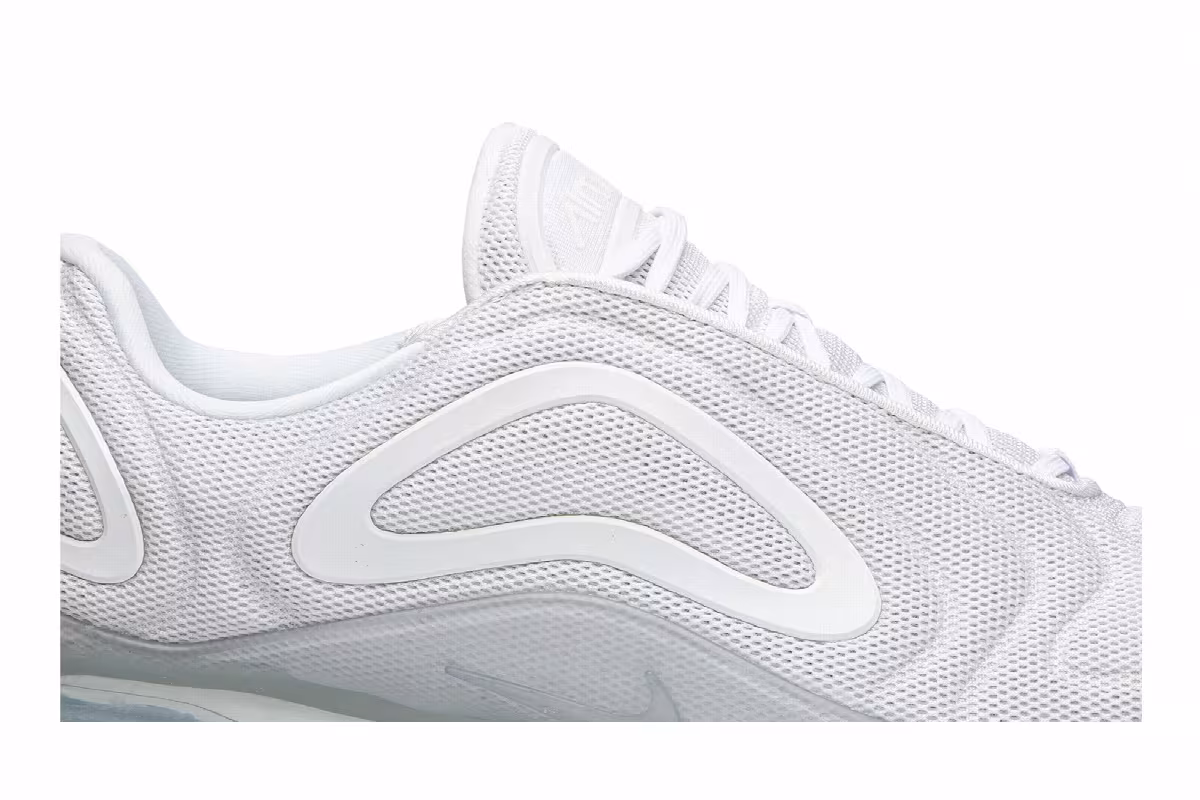 Nike Air Max 720 Metallic Platinum, view 3