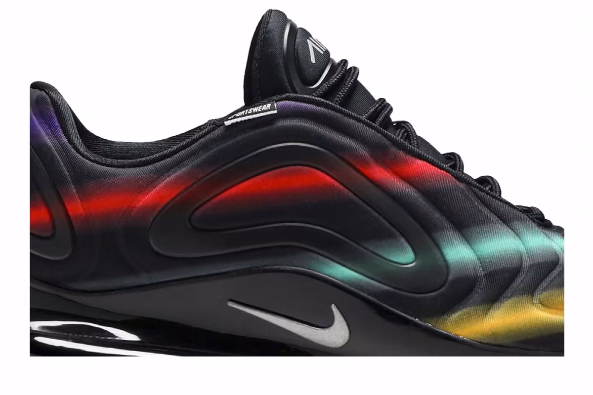 Nike Air Max 720 Color Streaks, view 3