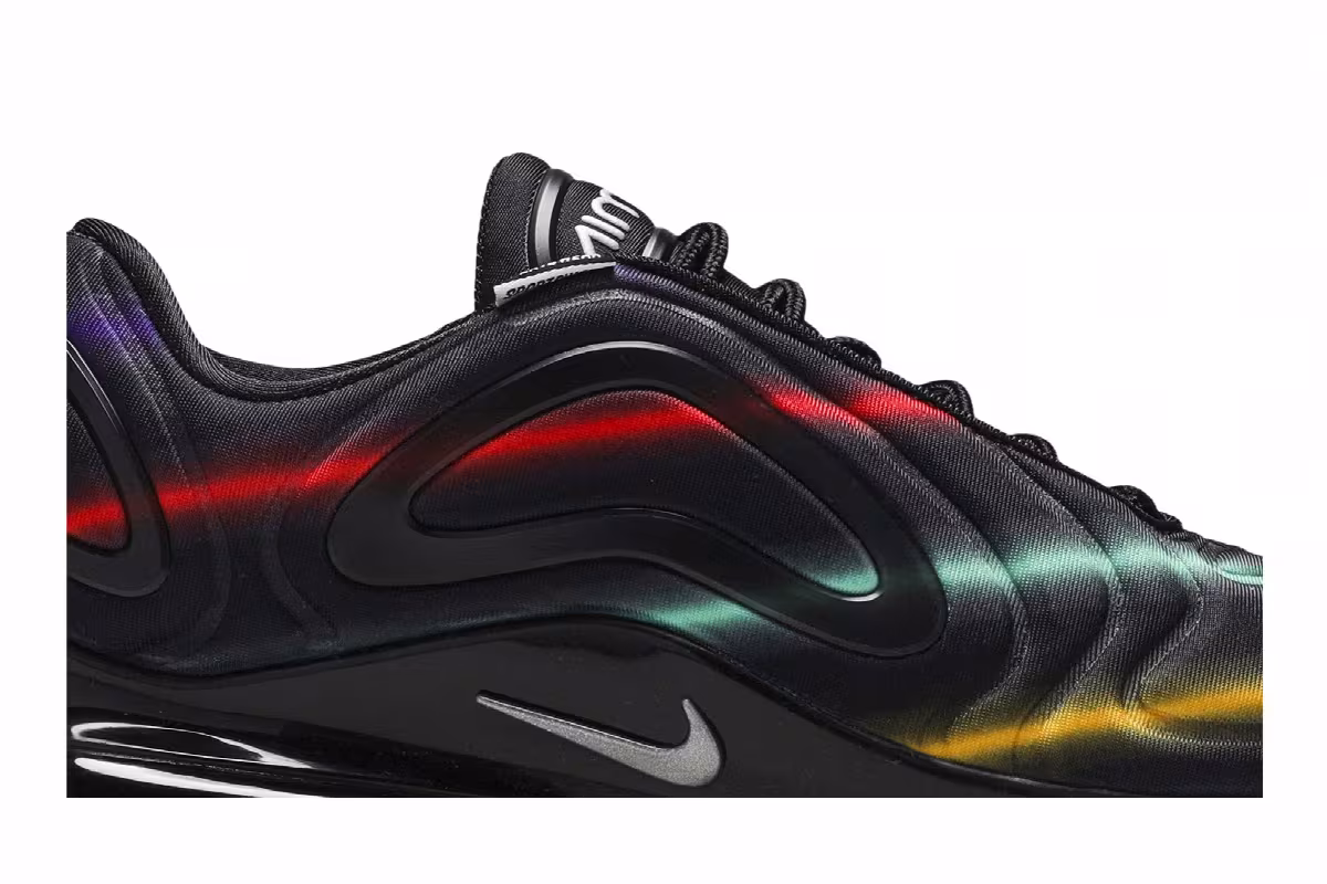 Nike Women's Air Max 720 Black Multi, view 3