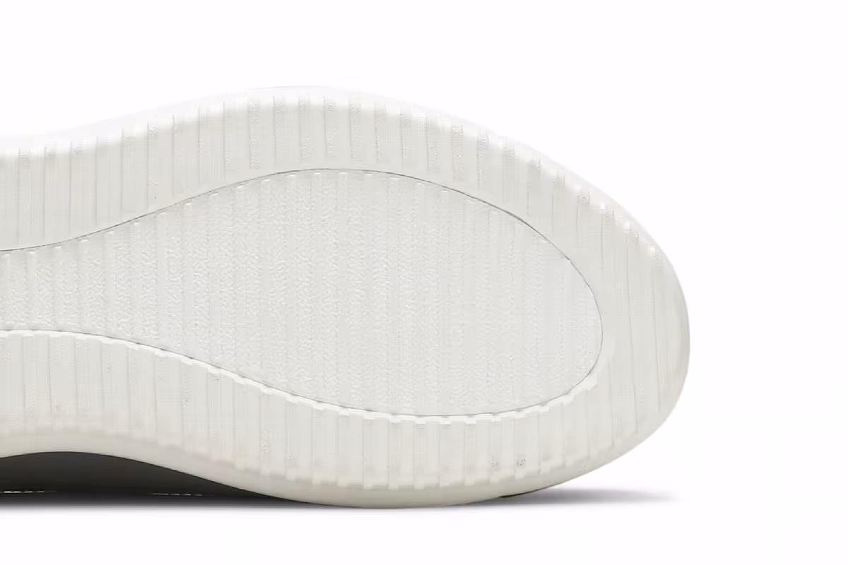 Nike Women's Air Max FF 720 Sail, view 6