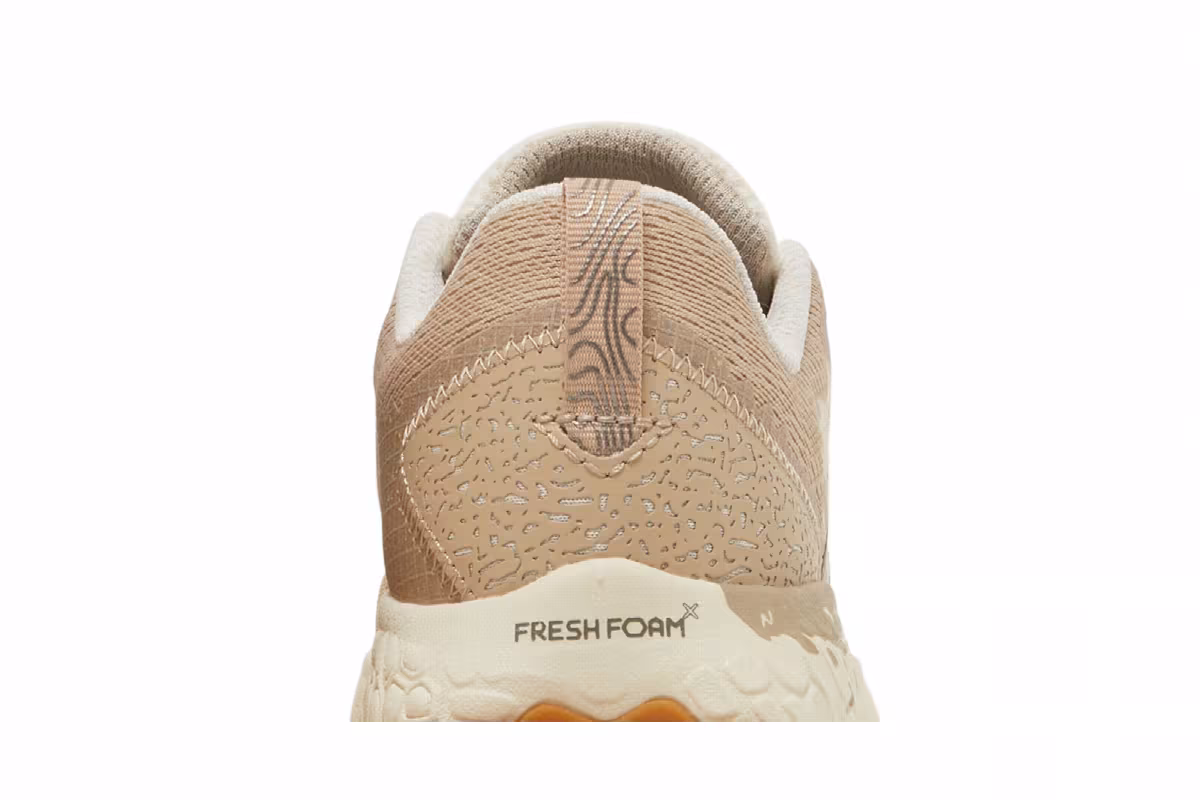 New Balance Women's Fresh Foam X Hierro v7 Mindful Grey Calm Taupe, view 8