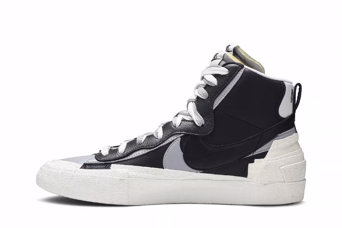sacai x Nike Blazer Mid Black Grey, view 4