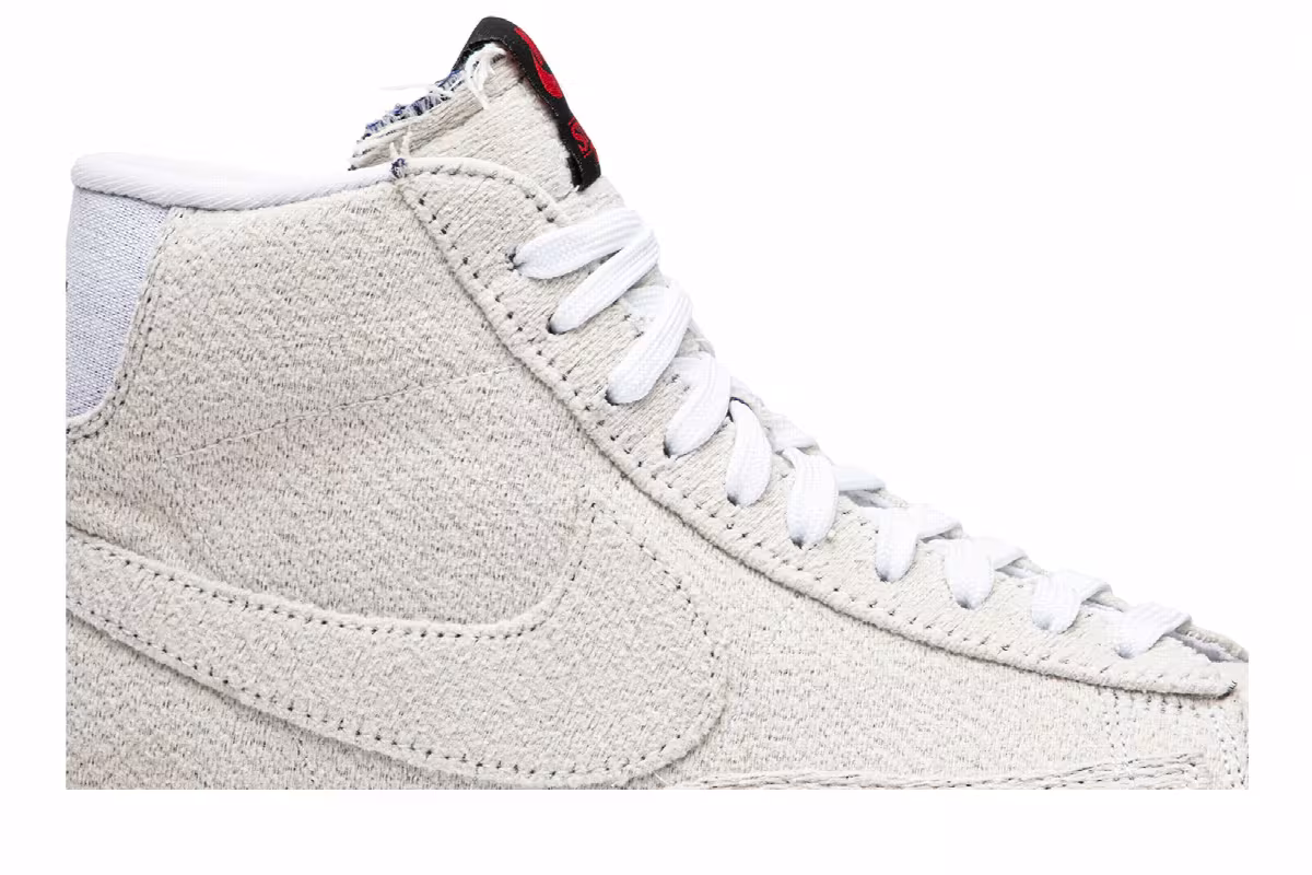 Stranger Things x Nike Blazer Mid QS Upside Down, view 3