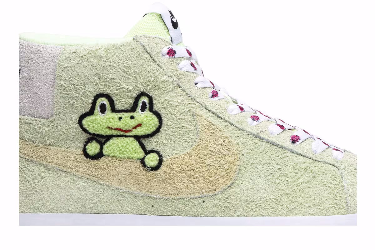 Frog Skateboards x Nike Blazer Mid SB QS Frog Skateboards, view 3