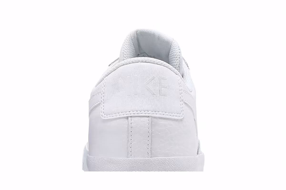 Nike Blazer Low LE Triple White, view 8
