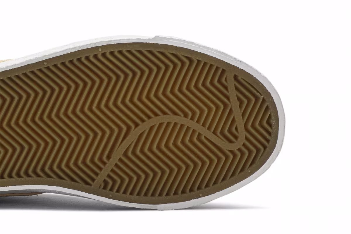 Nike Blazer Mid SB Core Gold, view 6