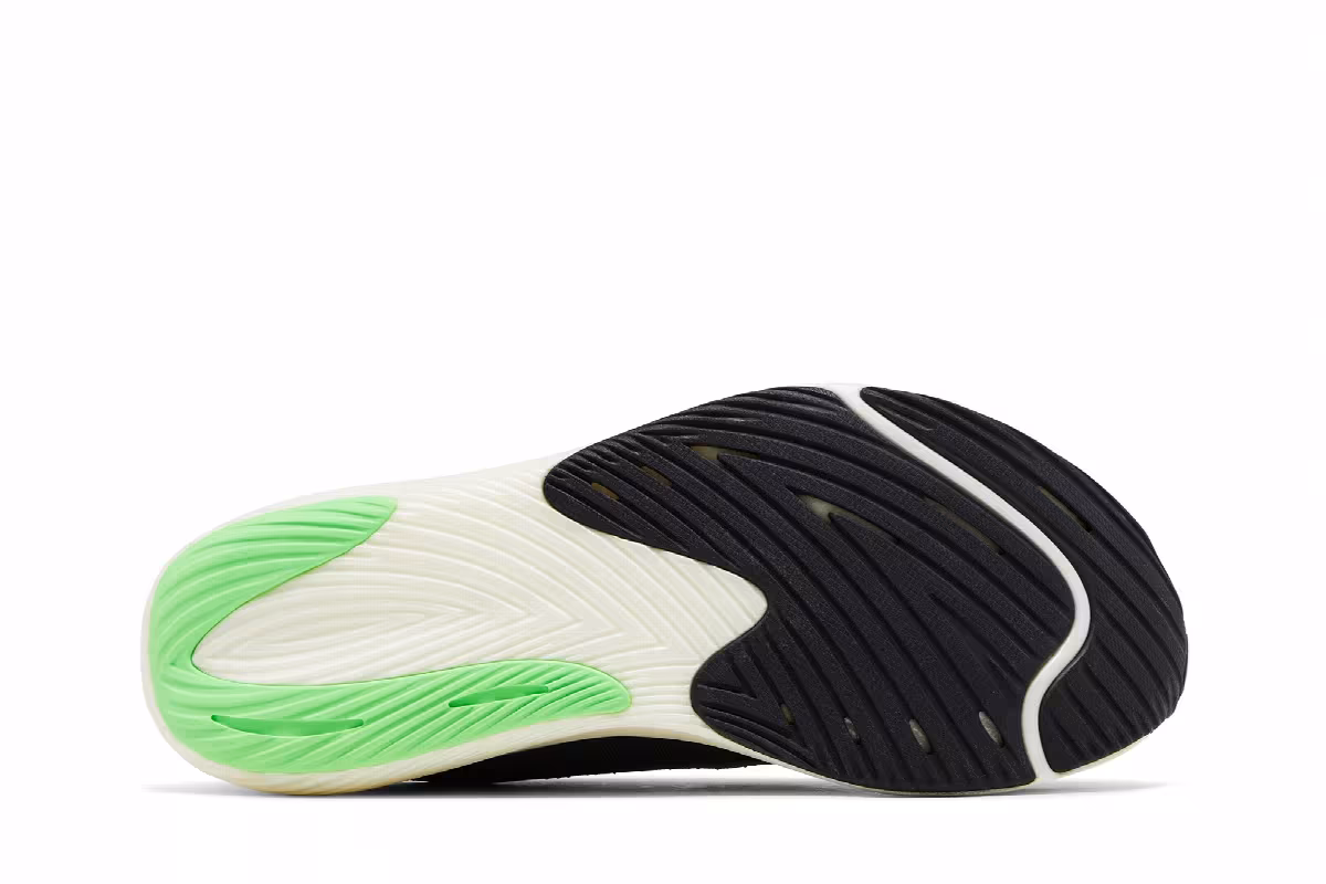 New Balance FuelCell Rebel v3 Black Vibrant Spring, view 5